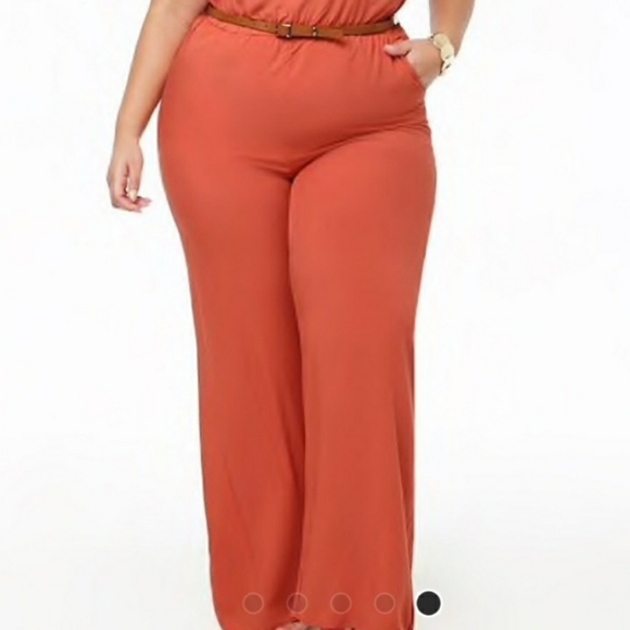 Forever 21+ Romper Size 2x - Picture 3 of 7